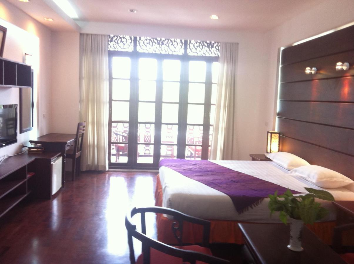 Capital Hotel Λουάνγκ Πραμπάνγκ Δωμάτιο φωτογραφία