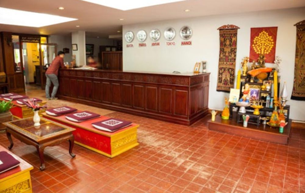 Capital Hotel Λουάνγκ Πραμπάνγκ Εξωτερικό φωτογραφία