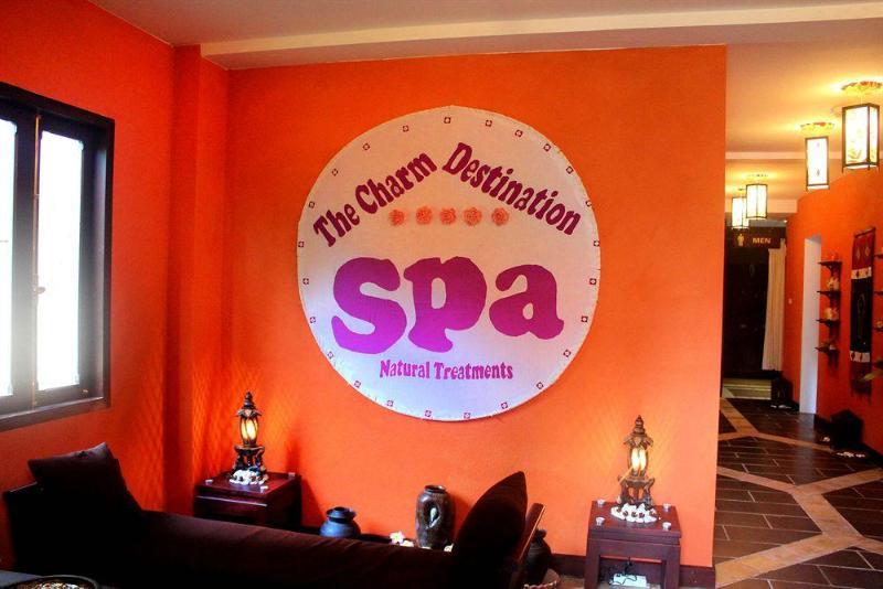 Capital Hotel Λουάνγκ Πραμπάνγκ Εξωτερικό φωτογραφία